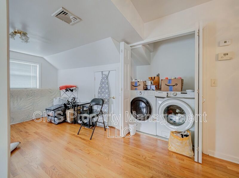 74 Markowitz St property image