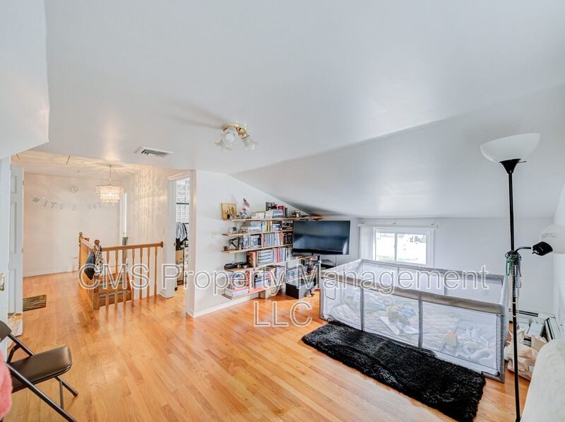 74 Markowitz St property image