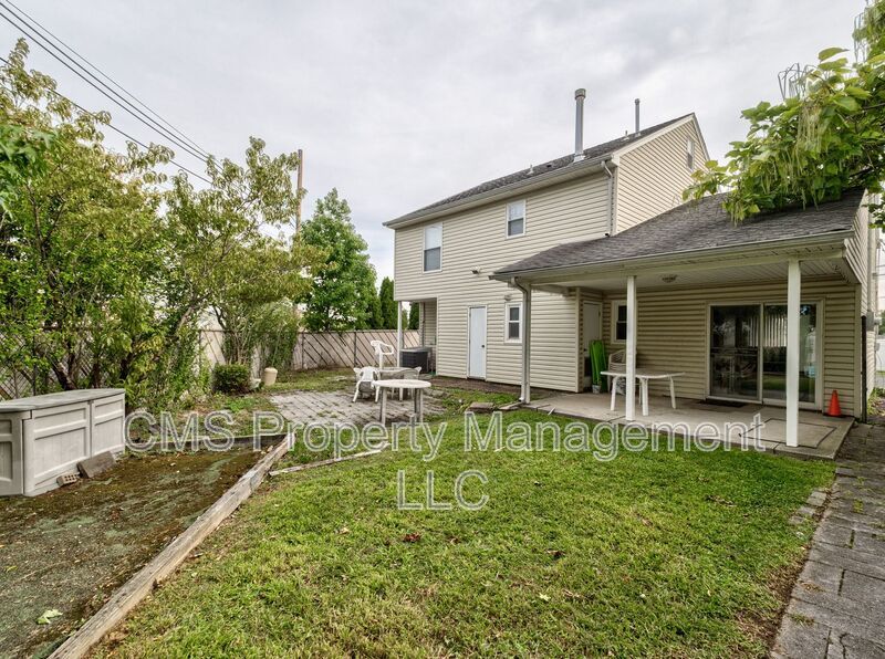 74 Markowitz St property image