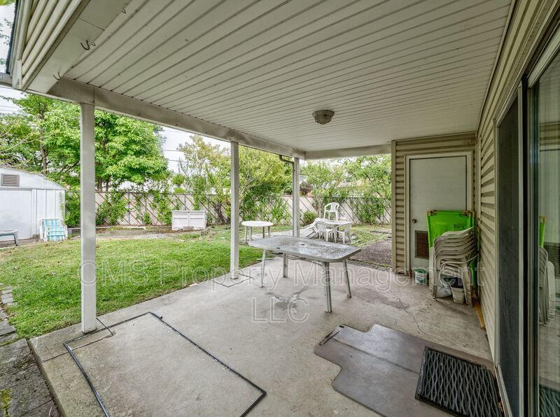 74 Markowitz St property image