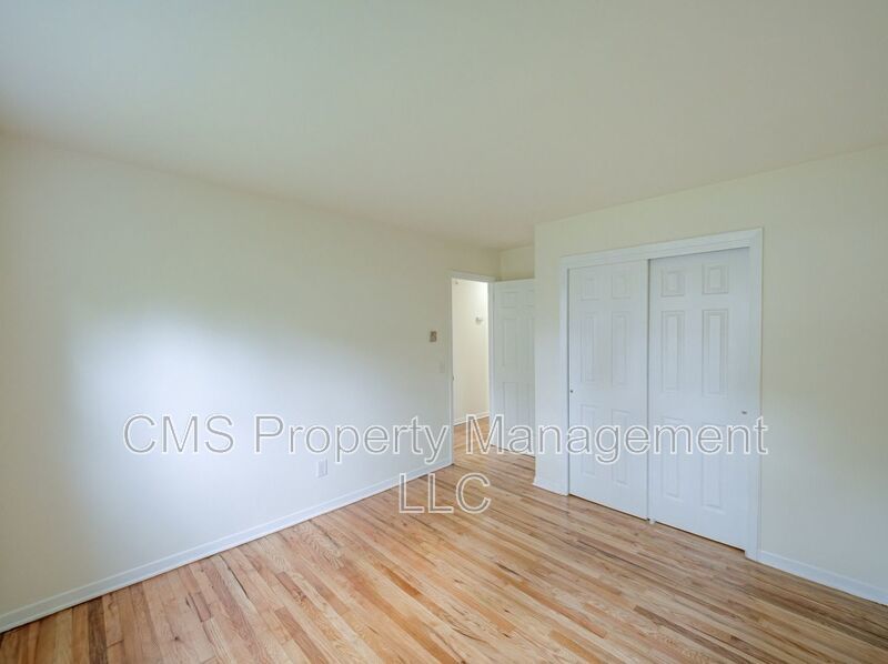 287 Montclair Ave, 1st Fl. property image