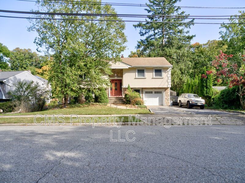 128 Reeve Ave property image