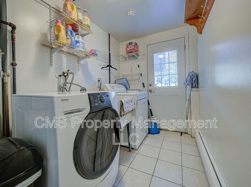 128 Reeve Ave property image
