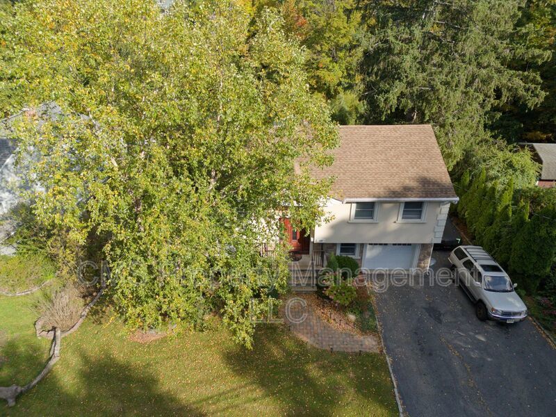 128 Reeve Ave property image