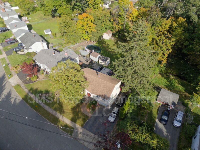 128 Reeve Ave property image