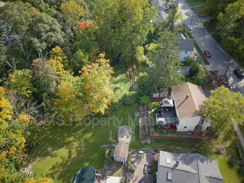 128 Reeve Ave property image