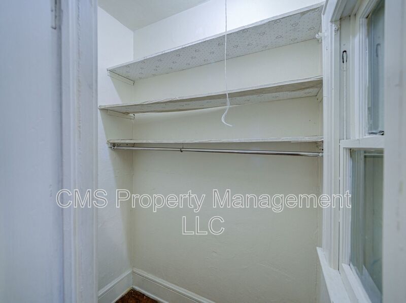 706 Chestnut St, 2R property image