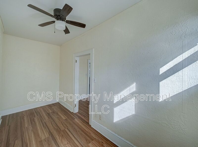706 Chestnut St, 2R property image