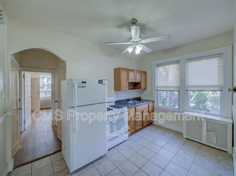 706 Chestnut St, 2R property image