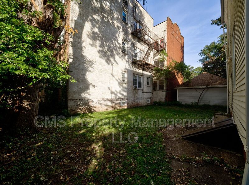 706 Chestnut St, 2R property image