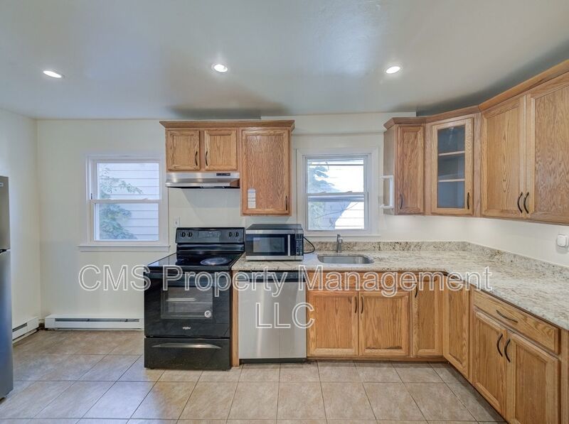 287 Montclair Ave, 1st Fl. property image
