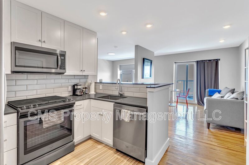 1706 Park Ave, 4C property image